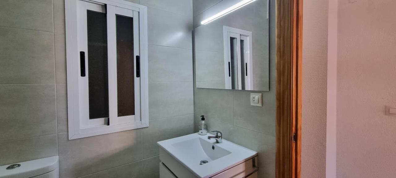 Apartamento En Paseo Maritimo אלמריה מראה חיצוני תמונה